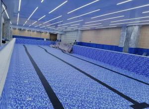 河南平頂山藍(lán)旗親子泳池